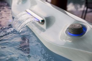 SD-780-Chelsee-2017-Knob_and_Waterfall-On-Horizontal